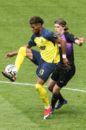 Union s Kevin Rodriguez and Anderlecht s Lucas Hey fight for the ball during a soccer game between Royale Union Saint-Gilloise and RSC Anderlecht, Thursday 14 May 2026 in Brussels, the final of the Croky Cup Belgian soccer cup. BRUNOxFAHY  x173868875x
