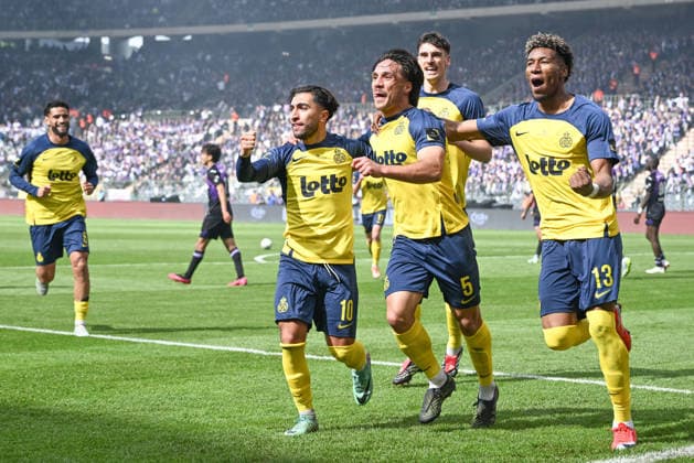 260514 Cupfinal Royale Union Saint-Gilloise vs RSC Anderlecht Kevin Mac Allister (5) of Union celebrates with Anouar Ait El Hadj (10) of Union and Kevin Rodriguez (13) of Union after scoring the 1-0 goal during the Croky Cup final 2026 between Royale Union Saint-Gilloise and RSC Anderlecht on May 14 , 2026 in Brussels, Belgium. (Photo by David Catry Isosport) Brussels Belgium  Copyright: xDavidxCatryx 20260514DC2_6073