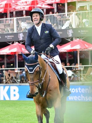 GER Al Shira aa German Show Jumping Dressage Derby Hamburg 14 05 2026, GER Al Shira aa German Show Jumping Dressage Derby Hamburg, Prize of Deutsche Vermögensberatung AG Championat von Hamburg, Al Shira aa CSI5 Tour in the picture Winner Cian OÂ Connor IRL on Genghis Khan cheers nordphotoxGmbH xWitke nph00002