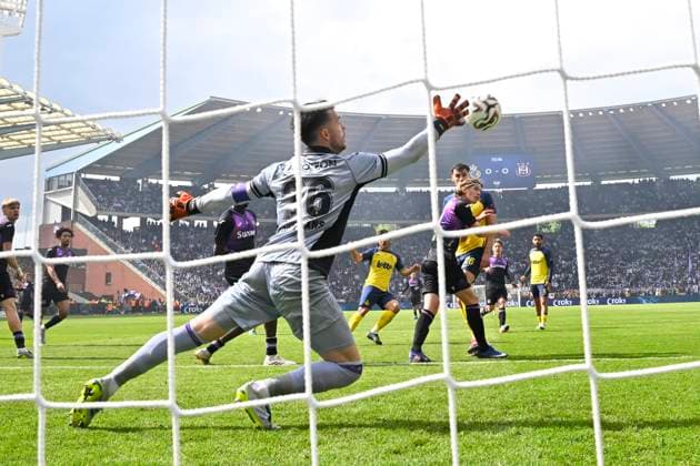 Royale Union Saint-Gilloise v RSC Anderlecht - Belgian Croky Cup Final BRUSSELS, BELGIUM - MAY 14 : Coosemans Colin goalkeeper of RSC Anderlecht during the Belgian Croky Cup final match between Royale Union Saint-Gilloise and RSC Anderlecht on May 14, 2026 in Brussels, Belgium, 14 05 2026 Brussels Belgium  Copyright: xTomasxSiskx
