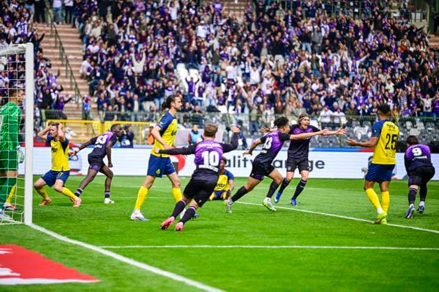 Royale Union Saint-Gilloise v RSC Anderlecht - Belgian Croky Cup Final BRUSSELS, BELGIUM - MAY 14 : Cvetkovic Mihajlo forward of RSC Anderlecht celebrating scoring a goal (1-1) during the Belgian Croky Cup final match between Royale Union Saint-Gilloise and RSC Anderlecht on May 14, 2026 in Brussels, Belgium, 14 05 2026 Brussels Belgium  Copyright: xJanxDexMeuleneirx