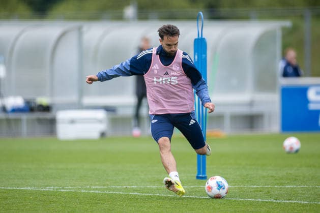 14 05 2026, Football, Training of FC Schalke 04 Kenan Karaman FC Schalke 04 Gelsenkirchen Training ground FC Schalke 04 NRW Germany xRHR PHOTO YYx Copyright: RHR-FOTOx RHR-FOTO YY