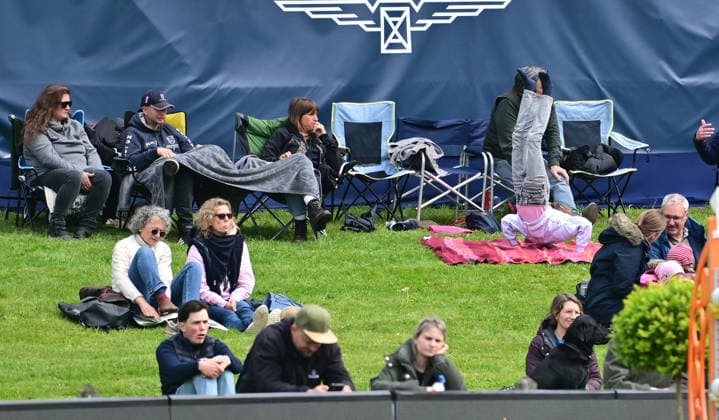 GER Al Shira aa Deutsches Spring Dressur Derby Hamburg 14 05 2026, GER Al Shira aa Deutsches Spring Dressur Derby Hamburg, Preis der Deutschen Vermögensberatung AG Championat von Hamburg, Al Shira aa CSI5 Tour im Bild Feature spectators again in better weather nordphotoxGmbH xWitke nph00002