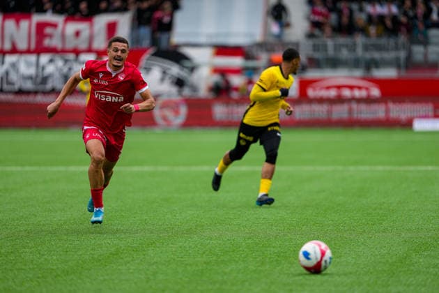 Switzerland Brack Super League 2025 26, FC Thun vs BSC Young Boys Stockhorn Arena, Thun Elmin Rastoder 74 THU Thun Stockhorn Arena Bern Switzerland Copyright: xKjetilxWaberx