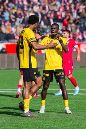 Switzerland Brack Super League 2025 26, FC Thun vs BSC Young Boys Stockhorn Arena, Thun Yan Samuel Essende 99 YB after the penalty goal Thun Stockhorn Arena Bern Switzerland Copyright: xKjetilxWaberx