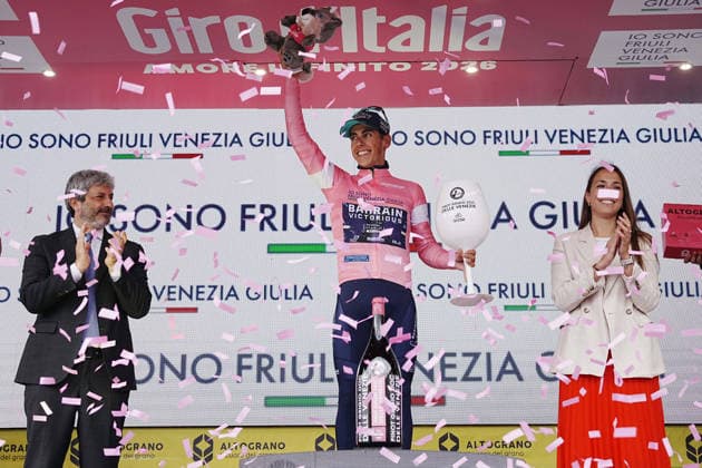 Portugal™s Afonso Oliveira Eulalio of Bahrain Victorious pink jersey on the epodium during Stage 6 of the Giro d™Italia, from Paestum to Naples, Italy, Thursday, May 14, 2026.  Copyright: xGianxMattiaxD Albertox xLaPressex