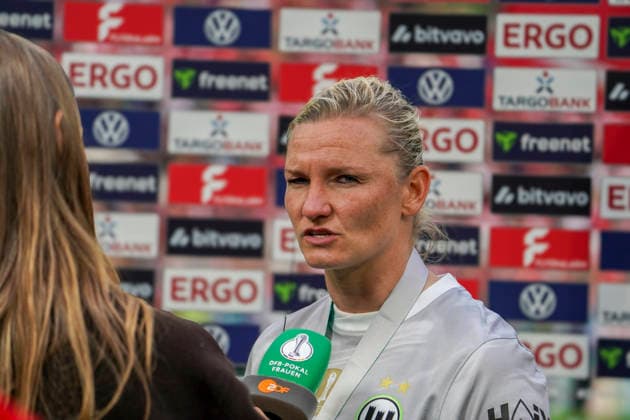 Germany Football DFB Cup Women 2025 2026, Final VfL Wolfsburg vs Bayern Munich RheinEnergieStadion Cologne Press conference, Media Alexandra Popp VfL Wolfsburg Women, 11 Cologne Copyright: xAymanxAlahmedx