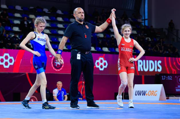 U17 Wrestling European Championships 40kg WW Anastasiya Malashevich BLR df Zlata Koreshova RUS Copyright: xKostadinxAndonov xUnitedxWorldxWrestlingx Kostadin Andonov United World Wrestling