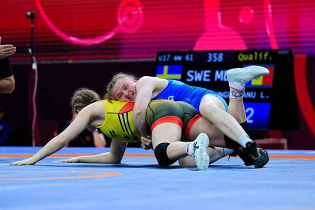 U17 Wrestling European Championships 61kg WW Inez Ester Lea Airaksinen SWE df Lidia Ana Ungureanu MDA Copyright: xKostadinxAndonov xUnitedxWorldxWrestlingx Kostadin Andonov United World Wrestling