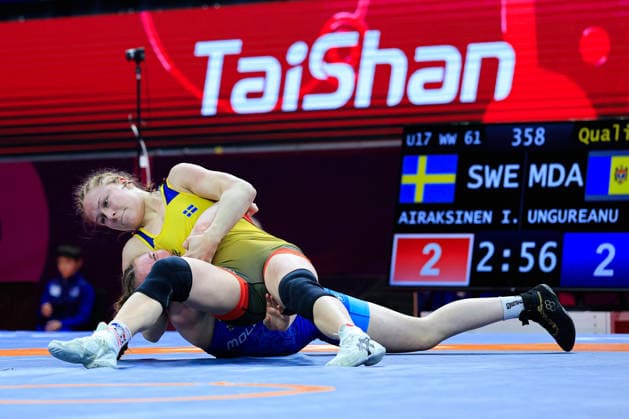 U17 Wrestling European Championships 61kg WW Inez Ester Lea Airaksinen SWE df Lidia Ana Ungureanu MDA Copyright: xKostadinxAndonov xUnitedxWorldxWrestlingx Kostadin Andonov United World Wrestling