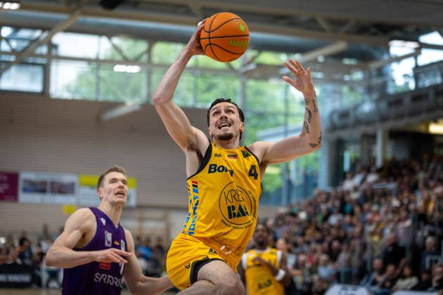 Gian Bahattin Aydinoglu Bozic Estriche Knights Kirchheim, 04 GER, Bozic Estriche Knights Kirchheim vs BG Goettingen, BARMER 2 Basketball Bundesliga, Playoffs Game 4, Season 2025 2026, 14 05 2026 GER, Bozic Estriche Knights Kirchheim vs BG Goettingen, BARMER 2 Basketball Bundesliga, Playoffs Game 4, Season 2025 2026, 14 05 2026 Goeppingen Copyright: xEibner-Pressefoto NinaxSanderx EP_NSR