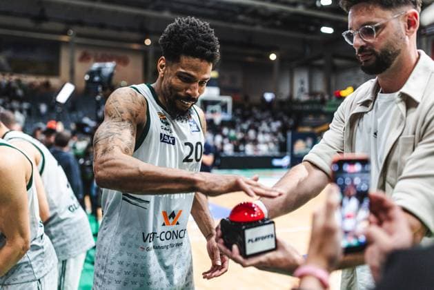 Urald King Gladiators Trier hits the buzzer, Vet Concept Gladiators Trier vs Rostock Seawolves, Basketball, easyCredit BBL, Play Ins, Season 2025 2026, 14 05 2026 Vet Concept Gladiators Trier vs Rostock Seawolves, Basketball, easyCredit BBL, Play Ins, Season 2025 2026, 14 05 2026 Copyright: xEibner-Pressefoto AlexanderxNeisx EP_ANS