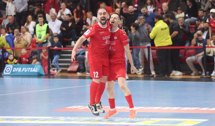 Stuttgart , Futsal Bundesliga Final German Championship Game 2 , TSV Weilimdorf vs HOT 05 Futsal , cheering Weilimdorf , from left Kennedy Alves Ribeiro Mergim Dervishaj