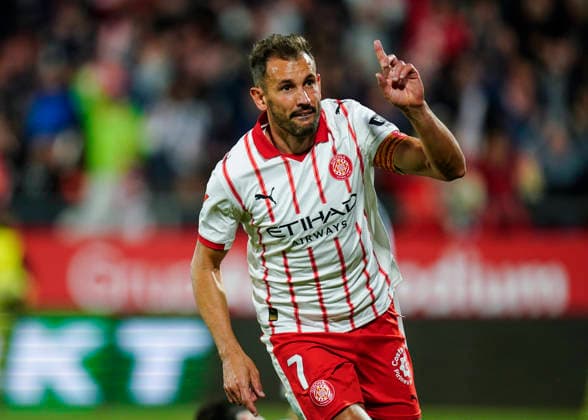 ESP: Girona FC v Real Sociedad. La Liga match 2025-2026, Matchday 36. Cristhian Stuani of Girona FC celebrates the 1-1 during the La Liga match 2025-2026, match day 36 between Girona FC and Real Sociedad played at Montilivi Stadium on May 14, 2026 in Girona, Spain. kpng Copyright: xSergioxRuizx xPRESSINPHOTOx PS_260514_GIR_RSO_2526_027
