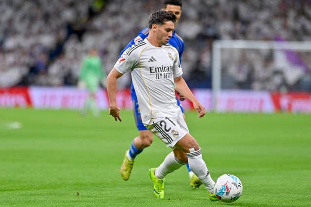 May 14, 2026, Madrid, Madrid, Spain: BRAHIM DIAZ of Real Madrid CF controls the ball during the match corresponding to the thirty-six round of the 2025 26 First Division National League Championship between REAL MADRID C.F. Vs REAL OVIEDO, played at the Bernabeu Stadium on May 14, 2026, in Madrid, Spain. REAL MADRID C.F. Vs REAL OVIEDO - First Division National League Championship 2025 26 (05.14.26)  - ZUMAc312 20260514_zsp_c312_011 Copyright: xOscarxManuelxSanchezx