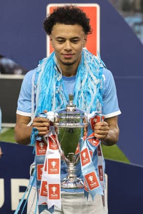 FA Youth Cup Final: Manchester City U18 v Manchester United, ManU U18 Manchester City lift The FA Youth Cup after beating Manchester United 2-1 during the FA Youth Cup Final match Manchester City U18 vs Manchester United U18 at Joie Stadium, Manchester, United Kingdom on 14 May 2026 (Photo by Mark Cosgrove News Images) Manchester Joie Stadium Greater Manchester United Kingdom Copyright: xMarkxCosgrove NewsxImagesx