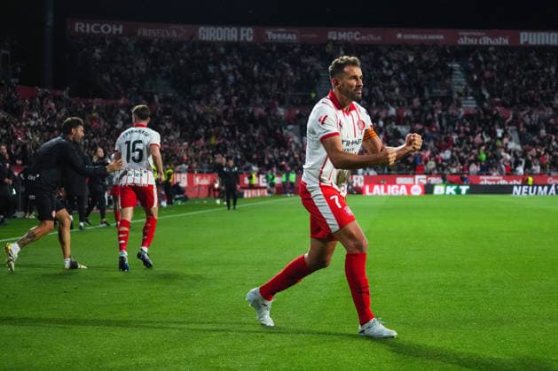 ESP: Girona FC v Real Sociedad. La Liga match 2025-2026, Matchday 36. Cristhian Stuani of Girona FC celebrates the 1-1 during the La Liga match 2025-2026, match day 36 between Girona FC and Real Sociedad played at Montilivi Stadium on May 14, 2026 in Girona, Spain. kpng Copyright: xSergioxRuizx xPRESSINPHOTOx PS_260514_GIR_RSO_2526_041
