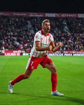 ESP: Girona FC v Real Sociedad. La Liga match 2025-2026, Matchday 36. Cristhian Stuani of Girona FC celebrates the 1-1 during the La Liga match 2025-2026, match day 36 between Girona FC and Real Sociedad played at Montilivi Stadium on May 14, 2026 in Girona, Spain. kpng Copyright: xSergioxRuizx xPRESSINPHOTOx PS_260514_GIR_RSO_2526_043