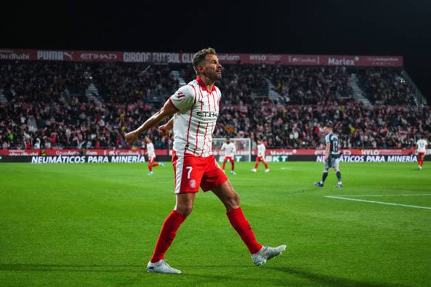 ESP: Girona FC v Real Sociedad. La Liga match 2025-2026, Matchday 36. Cristhian Stuani of Girona FC celebrates the 1-1 during the La Liga match 2025-2026, match day 36 between Girona FC and Real Sociedad played at Montilivi Stadium on May 14, 2026 in Girona, Spain. kpng Copyright: xSergioxRuizx xPRESSINPHOTOx PS_260514_GIR_RSO_2526_046