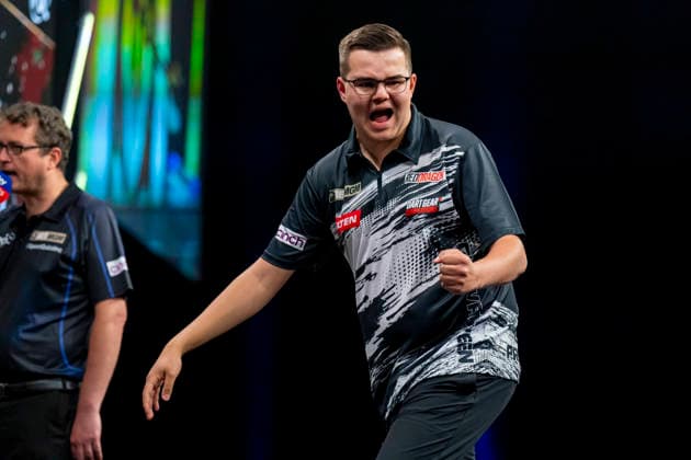 2026 BetMGM Premier League Darts, Night 15, Birmingham Gian van Veen celebrates winning a leg during the 2026 BetMGM Premier League Darts, Night 15 at the Utilita Arena, Birmingham, England on 14 May 2026 Credit: Alex Young Every Second Media Editorial use only. All images are copyright Every Second Media Limited. No images may be reproduced without prior permission. Copyright: xIMAGO EveryxSecondxMediax ESM-1992-0038 AlexxYoungx xEveryxSecondxMediax