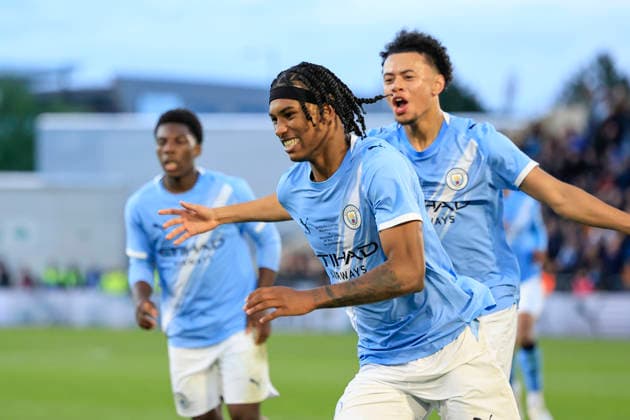 U18 Manchester City v U18 Manchester United, ManU FA Youth Cup Reigan Heskey (11) of Manchester City celebrates scoring to make it 2-1 during the FA Youth Cup Final match between U18 Manchester City and U18 Manchester United at the Joie Stadium, Manchester, UK on 14 May 2026. Manchester Joie Stadium Gt Manchester UK Editorial use only DataCo restrictions apply See www.football-dataco.com , Copyright: xConorxMolloyx PSI-24255-0058