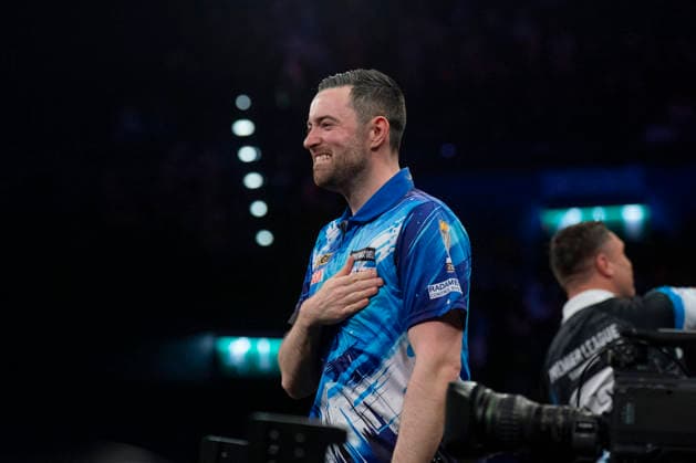2026 BetMGM Premier League Darts, Night 15, Birmingham Luke Humphries celebrates winning against Gerwyn Price during the 2026 BetMGM Premier League Darts, Night 15 at the Utilita Arena, Birmingham, England on 14 May 2026 Credit: Alex Young Every Second Media Editorial use only. All images are copyright Every Second Media Limited. No images may be reproduced without prior permission. Copyright: xIMAGO EveryxSecondxMediax ESM-1992-0054 AlexxYoungx xEveryxSecondxMediax