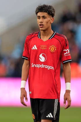 U18 Manchester City v U18 Manchester United, ManU FA Youth Cup JJ Gabriel (10) of Manchester United during the FA Youth Cup Final match between U18 Manchester City and U18 Manchester United at the Joie Stadium, Manchester, UK on 14 May 2026. Manchester Joie Stadium Gt Manchester UK Editorial use only DataCo restrictions apply See www.football-dataco.com , Copyright: xConorxMolloyx PSI-24255-0067