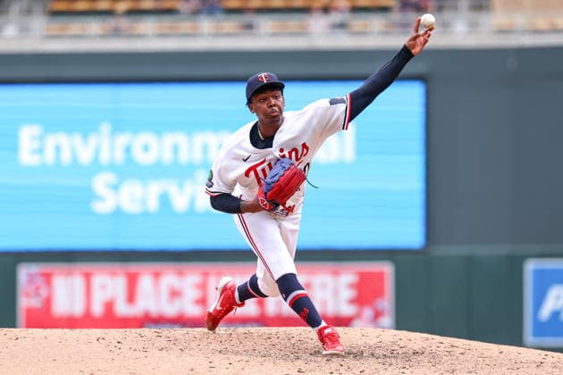 May 14, 2026, Minneapolis, Minnesota, USA: Minnesota Twins pitcher KENDRY ROJAS (60) pitches in the eighth inning during a MLB, Baseball Herren, USA Baseball game between the Miami Marlins and the Minnesota Twins at Target Field in Minneapolis, Minnesota on May 14th, 2026. ZUMA Press Wire. Minneapolis USA - ZUMAg254 20260514_zsp_g254_042 Copyright: xStevenxGarciax