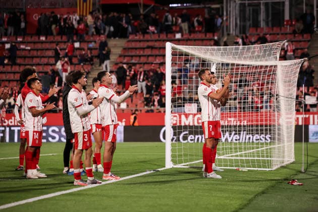 May 14, 2026, Girona, Girona, SPAIN: Players of Girona FC applaud the fans at the end of the match during the Spanish league, LaLiga EA Sports, football match played between Girona FC and Real Sociedad at Montilivi stadium on May 14, 2026 in Girona, Spain. Girona SPAIN - ZUMAa181 20260514_zaa_a181_143 Copyright: xJavierxBorregox