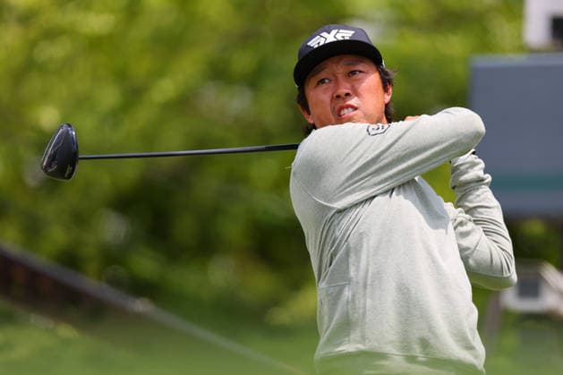 NEWTON SQUARE, PA - MAY 14: David Lipsky of the United States tees off at the tenth tee during round 1 of the 2026 PGA, Golf Herren Championship on May 14, 2026 at Aronimink Golf Club in Newtown Square, Pennsylvania. (Photo by Rich Graessle Icon Sportswire) GOLF: MAY 14 PGA PGA Championship EDITORIAL USE ONLY Icon260514254631
