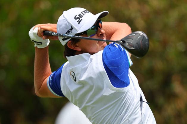 NEWTON SQUARE, PA - MAY 14: Nico Echavarria of Columbia tees off at the first tee during round 1 of the 2026 PGA, Golf Herren Championship on May 14, 2026 at Aronimink Golf Club in Newtown Square, Pennsylvania. (Photo by Rich Graessle Icon Sportswire) GOLF: MAY 14 PGA PGA Championship EDITORIAL USE ONLY Icon260514254721