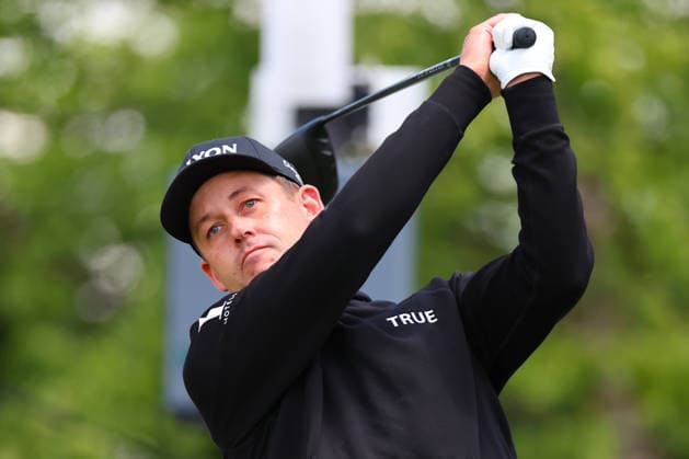 NEWTON SQUARE, PA - MAY 14: Andrwe Putnam of the United States tees off at the tenth tee during round 1 of the 2026 PGA, Golf Herren Championship on May 14, 2026 at Aronimink Golf Club in Newtown Square, Pennsylvania. (Photo by Rich Graessle Icon Sportswire) GOLF: MAY 14 PGA PGA Championship EDITORIAL USE ONLY Icon260514254941