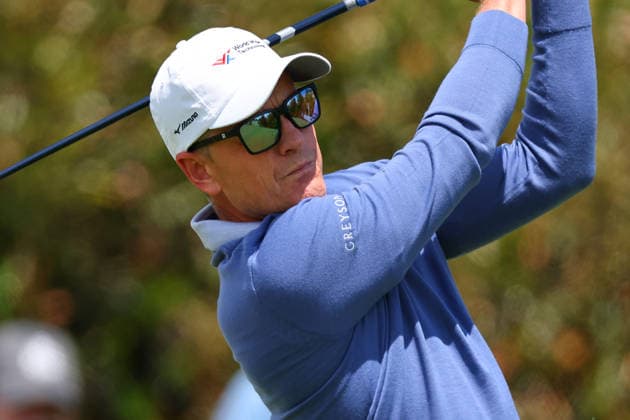NEWTON SQUARE, PA - MAY 14: Luke Donald of England tees off at the first tee during round 1 of the 2026 PGA, Golf Herren Championship on May 14, 2026 at Aronimink Golf Club in Newtown Square, Pennsylvania. (Photo by Rich Graessle Icon Sportswire) GOLF: MAY 14 PGA PGA Championship EDITORIAL USE ONLY Icon260514255011