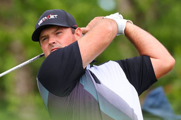 NEWTON SQUARE, PA - MAY 14: Patrick Reed of the United States tees off at the tenth tee during round 1 of the 2026 PGA, Golf Herren Championship on May 14, 2026 at Aronimink Golf Club in Newtown Square, Pennsylvania. (Photo by Rich Graessle Icon Sportswire) GOLF: MAY 14 PGA PGA Championship EDITORIAL USE ONLY Icon260514255741