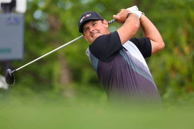 NEWTON SQUARE, PA - MAY 14: Patrick Reed of the United States tees off at the tenth tee during round 1 of the 2026 PGA, Golf Herren Championship on May 14, 2026 at Aronimink Golf Club in Newtown Square, Pennsylvania. (Photo by Rich Graessle Icon Sportswire) GOLF: MAY 14 PGA PGA Championship EDITORIAL USE ONLY Icon260514255771