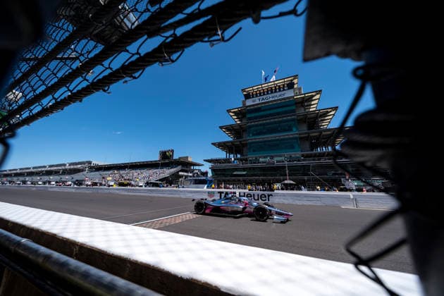 May 14, 2026, Speedway, In, USA: NTT IndyCar, Indy Car, IRL, USA SERIES driver, KATHERINE LEGGE (11) of Guilford, England, crosses the yard of bricks during a practice session for the Indianapolis 500 race at the Indianapolis Motor Speedway in SPEEDWAY IN. Speedway USA - ZUMAa161 20260514_aaa_a161_004 Copyright: xWalterxG.xArcexSr.x