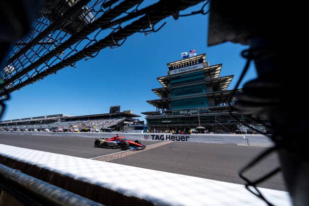 May 14, 2026, Speedway, In, USA: NTT IndyCar, Indy Car, IRL, USA SERIES driver, STING RAY ROBB (77) (USA) of Payette, ID, crosses the yard of bricks during a practice session for the Indianapolis 500 race at the Indianapolis Motor Speedway in SPEEDWAY IN. Speedway USA - ZUMAa161 20260514_aaa_a161_010 Copyright: xWalterxG.xArcexSr.x