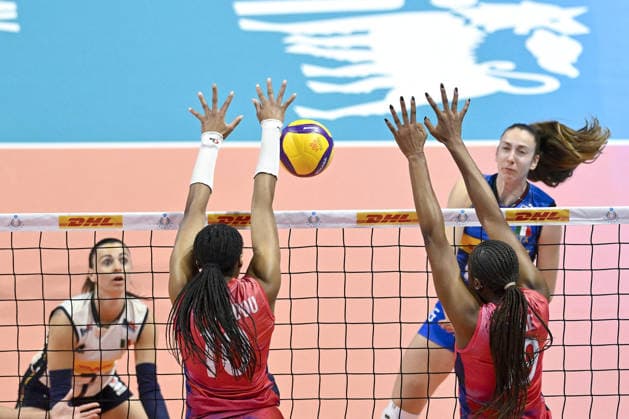 VOLLEY - Amichevole - BPER Test Match - Italy Women vs France Women Photo by IPA ABACAPRESS.COM84703373 - Biella, Italy 14 May 2026, Biella Forum BPER Test Match of the women s national volleyball team between Italy and France at Biella Forum Fanguedou Fatouimata (10)FRA Depie Lorielle (19)FRA in action during Test Match of the women s national volleyball team between Italy and France at Biella Forum Biella Italy  Copyright: xIPAxSport ABACAx