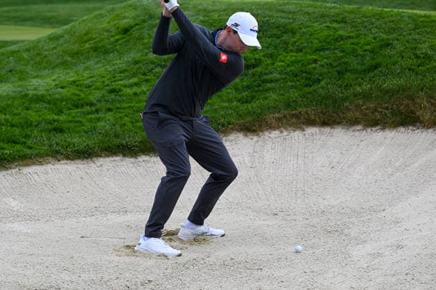 NEWTON SQUARE, PA - MAY 14: Matt Fitzpatrick of England is shown in the bunker during round one of the 2026 PGA, Golf Herren Championship on May 14th, 2026 at Aronimink Golf Club in Newtown Square, PA.(Photo by Terence Lewis Icon Sportswire) GOLF: MAY 14 PGA PGA Championship EDITORIAL USE ONLY Icon260514146