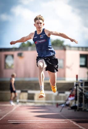 7 Wiesbadener Sprungmeeting WI JUMP Wiesbaden, 14 05 2026 Leon Artur Bartz LC Olympia Lorsch in triple jump 7 Wiesbadener Sprungmeeting WI JUMP on 14 05 2026 at Helmut Schön Sportpark in Wiesbaden Hessen Copyright: xBEAUTIFULxSPORTS R.xSchmittx