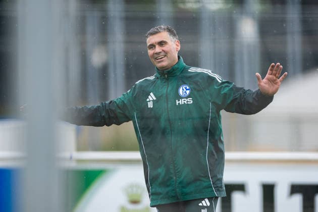 14 05 2026, Football, Training of FC Schalke 04 Goalkeeper coach Volkan Ünlü FC Schalke 04 Gelsenkirchen Training ground FC Schalke 04 NRW Germany xRHR PHOTO YYx Copyright: RHR-FOTOx RHR-FOTO YY