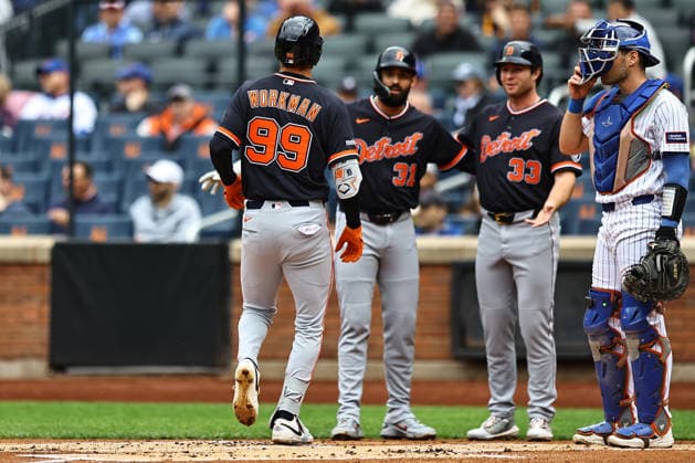 MLB, Baseball Herren, USA Tigers Vs. Mets Detroit Tigers player Gage Workman, 99, is congratulated after hitting a three-run homer during the first inning of a baseball game against the New York Mets at Citi Field in Flushing, New York, on May 14, 2026. Flushing N.Y. United States  Copyright: xGordonxDonovanx originalFilename:donovan-mlbtiger260514_npG2T.jpg