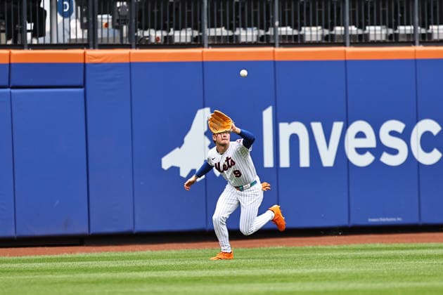 MLB, Baseball Herren, USA Tigers Vs. Mets New York Mets centerfielder A.J. Ewing 9 makes a catch during the third inning of a baseball game against the Detroit Tigers at Citi Field in Flushing, New York, on May 14, 2026. Flushing N.Y. United States  Copyright: xGordonxDonovanx originalFilename:donovan-mlbtiger260514_npByd.jpg