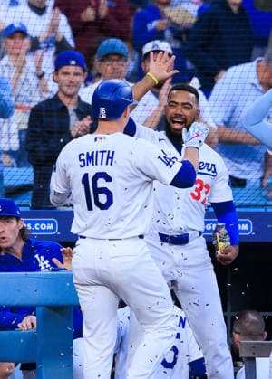 May 14, 2026, Los Angeles, California, USA: Will Smith 16 of the Los Angeles Dodgers is congratulated by Teoscar Herno¡ndez 37 after hitting a solo home run during a regular season MLB, Baseball Herren, USA game against the San Francisco Giants on Thursday May 14, 2026 at Dodger Stadium in Los Angeles, California. Dodgers defeat Giants, 5-2. JAVIER ROJAS PI Dodgers Defeat Giants, 5-2 - ZUMAp124 20260514_zaa_p124_003 Copyright: xJavierxRojasx