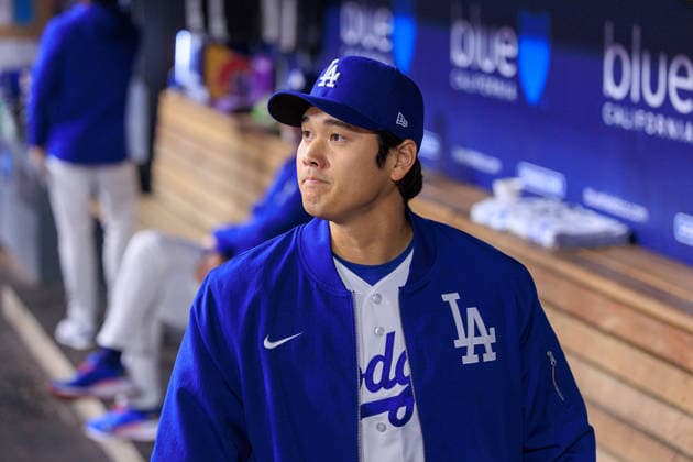 May 14, 2026, Los Angeles, California, USA: Shohei Ohtani 17 of the Los Angeles Dodgers roams the dugout after being rested in a regular season MLB, Baseball Herren, USA game against the San Francisco Giants on Thursday May 14, 2026 at Dodger Stadium in Los Angeles, California. Dodgers defeat Giants, 5-2. JAVIER ROJAS PI Dodgers Defeat Giants, 5-2 - ZUMAp124 20260514_zaa_p124_016 Copyright: xJavierxRojasx