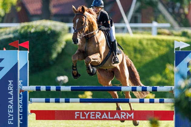 HAMBURG 95 German Jumping and Dressage DERBY 2026, HAMBURG 95 German Jumping and Dressage DERBY 2026 DIEKMEIER Delani GER , Delvaro Deluxe CWD Amateur Tour CSIAm Small Tour Int jumping competition against the clock 1,15m Hamburg, Jenischpark, Derby Park Klein Flottbek 15 May 2026