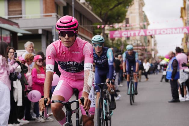 Portugal™s Afonso Oliveira Eulalio of Bahrain Victorious pink jersey during Stage 7 of the Giro d™Italia from Formia to Blockhaus, Italy. Friday May 15, 2026.  Copyright: xMassimoxPaolonex xLaPressex