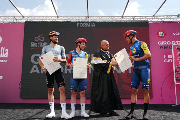 Lauree Honoris Causa to Filippo Ganna, Simone Consonni e Jonathan Milan during Stage 7 of the Giro d™Italia from Formia to Blockhaus, Italy. Friday May 15, 2026.  Copyright: xMassimoxPaolonex xLaPressex