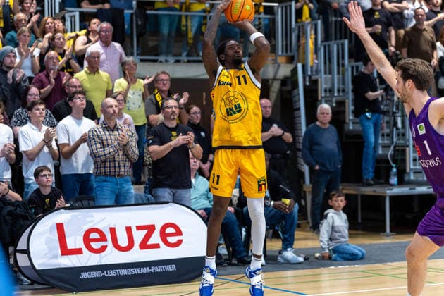 Tyrel Maurice Morgan Bozic Estriche Knights Kirchheim, 11 Adam Ramstedt BG Goettingen, 01 GER, Bozic Estriche Knights Kirchheim vs BG Goettingen, BARMER 2 Basketball Bundesliga, Playoffs Game 4, Season 2025 2026, 14 05 2026 GER, Bozic Estriche Knights Kirchheim vs BG Goettingen, BARMER 2 Basketball Bundesliga, Playoffs Game 4, Season 2025 2026, 14 05 2026 Goeppingen Copyright: xEibner-Pressefoto NinaxSanderx EP_NSR