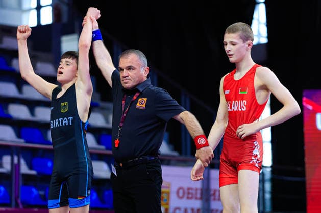 U17 Wrestling European Championships 48kg FS Bogdan Sapojnic GER df Ivan Astreika BLR Copyright: xKostadinxAndonov xUnitedxWorldxWrestlingx Kostadin Andonov United World Wrestling